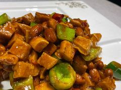 宫保鸡丁-一盏明灯全素斋(殊像寺店)