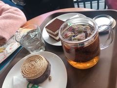 -西西弗书店&矢量咖啡(凯德晶萃广场店)