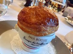 -Restaurant Paul Bocuse
