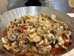 -昱龙大盆牛蛙馆(三兴街总店)