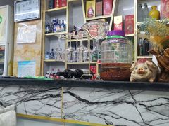 -一口猪海鲜浑锅·东北家常菜