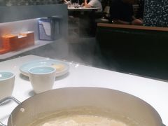 -洪氏嗨捞·猪肚鸡火锅(阳光天地店)