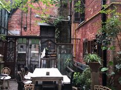 -古董花园(思南路42弄小区店)