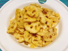 咸蛋黄焗藕片-哈密古丽新疆餐厅(江北融创店)