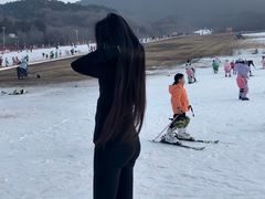 -济南卧虎山滑雪场