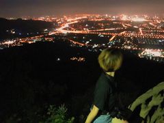 -鬼笑石后山停车场