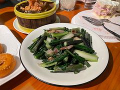 -莲餐厅·湖北菜·潜江小龙虾店(愚园路店)