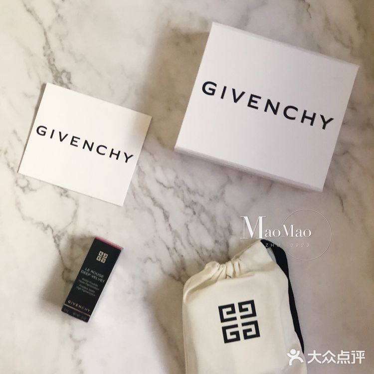 💄GIVENCHY纪梵希高定香榭红丝绒唇膏💄