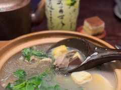 -古都历食南京菜·烤鸭·鸭血粉丝·汤包(南京博物院店)