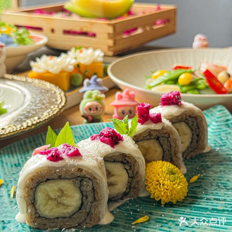 在玄武湖!被Labubu可爱到原地跺jio