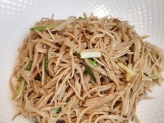 -湘知湘味(岳麓山店)