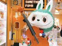 -泡泡玛特POPMART(上海环球港店)