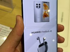 -华为授权体验店(中山公园来福士)