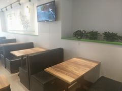 卡座-老乡鸡(无为米芾广场店)