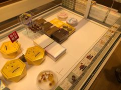 -好利来(万卉路店)