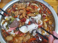 -黑皮酸菜鱼(三山街店)