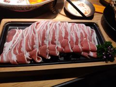 -湊湊火锅·茶憩(杭州湖滨银泰in77店)