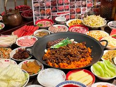 -沸炉重庆老火锅(军事博物馆店)