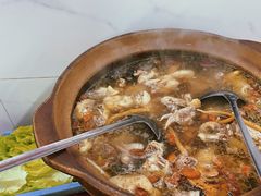 -威邵鸡煲(西华路总店)