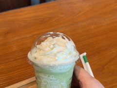 -星巴克(广州中华广场B1层店)