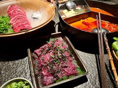 -三出山火锅(南京万象天地店)