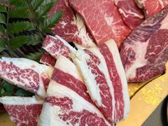 -铭牛烧肉·和牛海鲜自助(高新月牙湖店)
