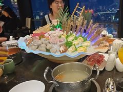 -金陵饭店 56F 家·海鲜火锅餐厅