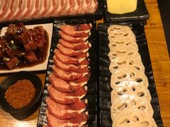 -炙忧烤肉屋(中国铁建广场店)