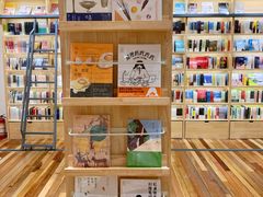 -猫的天空之城概念书店(印象城购物中心店)