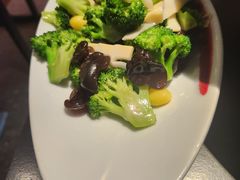 清炒时蔬-麻六记(凤凰汇店)