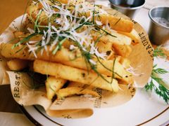 -Mark&Mars Restaurant