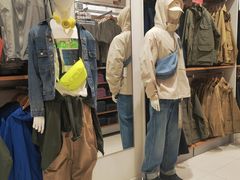 -优衣库(北京万柳华联购物中心店)