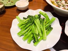 -洞庭土菜小炒馆(易发广场店)