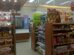 -全家便利店(南峰中心店)