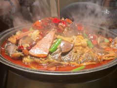 -辣尚瘾·烤鱼·新川菜(牡丹园直营店)