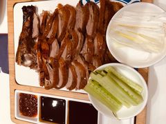 满园烤鸭-满园春饼(宜昌万达店)