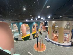 -奈尔宝家庭中心·亲子餐厅(鄞州万达店)