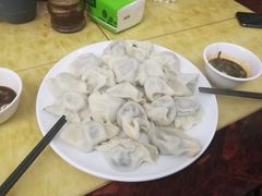 -孖妹上肉饺子馆