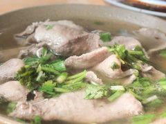 -周记翘脚牛肉