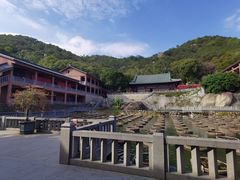 -石峰岩寺