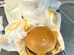 -麦当劳(浦江镇绿地乐和城店)