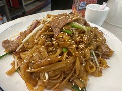 金牌头抽干炒牛河-渔意楼·驰名沙田乳鸽(五羊旗舰店)