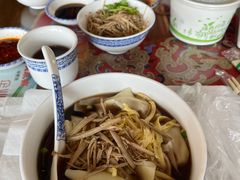 -笑来喜馄饨小笼工坊店(湖滨街店)