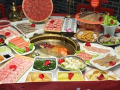 -欠火锅·水牛毛肚·团建聚餐·生日宴(何山路店)