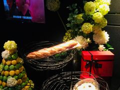 -Salon de The de Joel Robuchon(外滩18号店)