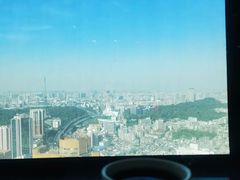 -亚洲国际大酒店·云顶阁旋转自助餐厅