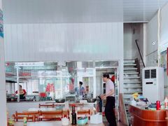 大堂-东兴牛肉店(庄府巷店)