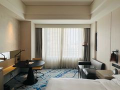 -上海漕河泾万丽酒店