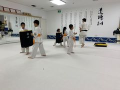 -极真空手道疾风道场(虹口凉城店)