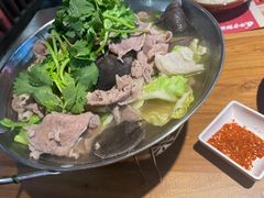 -半步颠小酒馆(繁花中心)